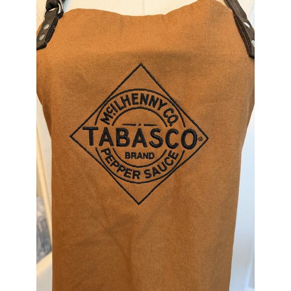 Tabasco Apron One Size Adjustable Straps Chef BBQ Grilling Pocket Kitchen - Picture 2 of 8